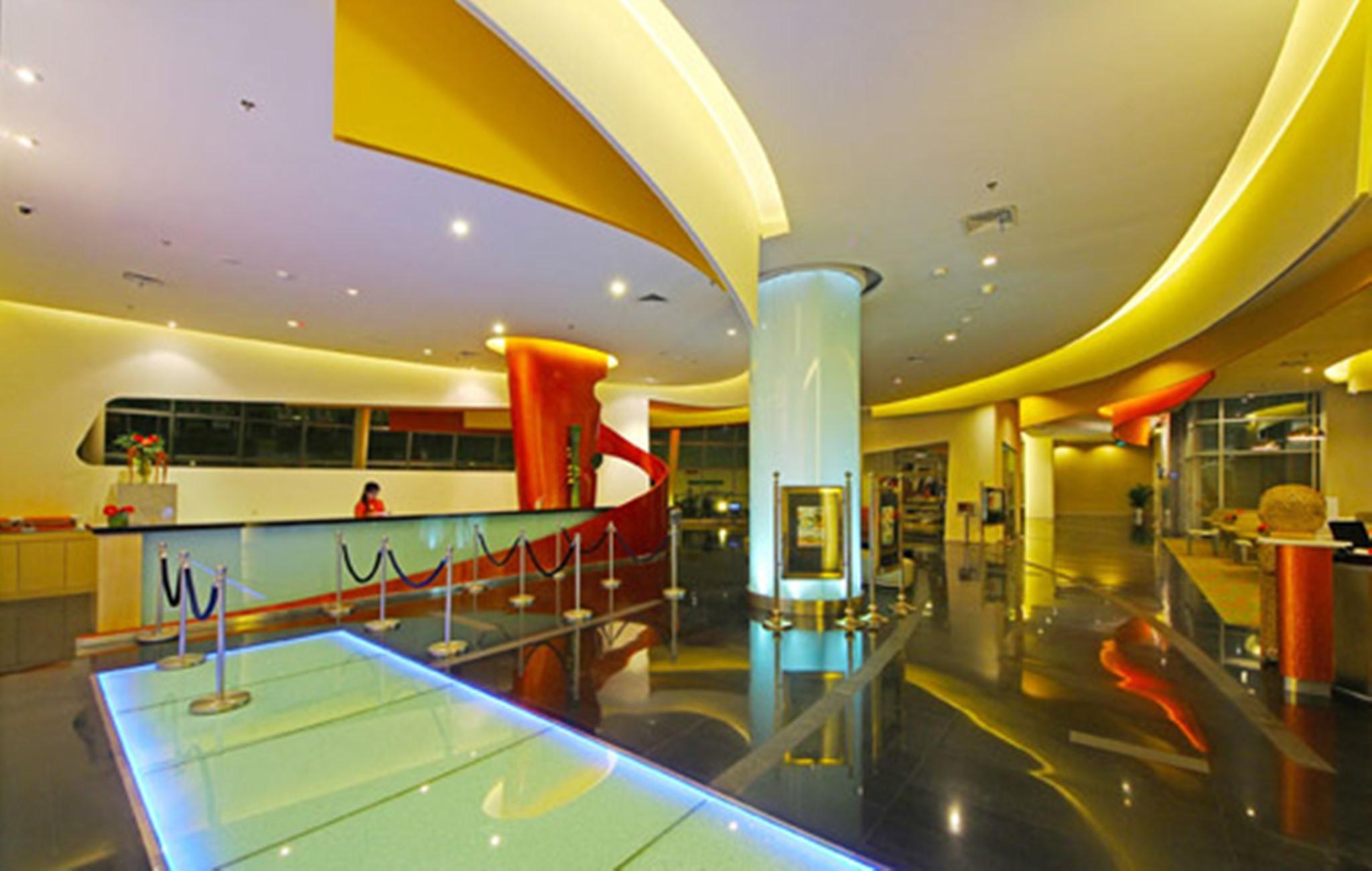 Harris Hotel & Convention Festival Citylink Bandung Exterior photo