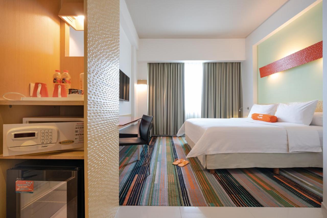 Harris Hotel & Convention Festival Citylink Bandung Exterior photo